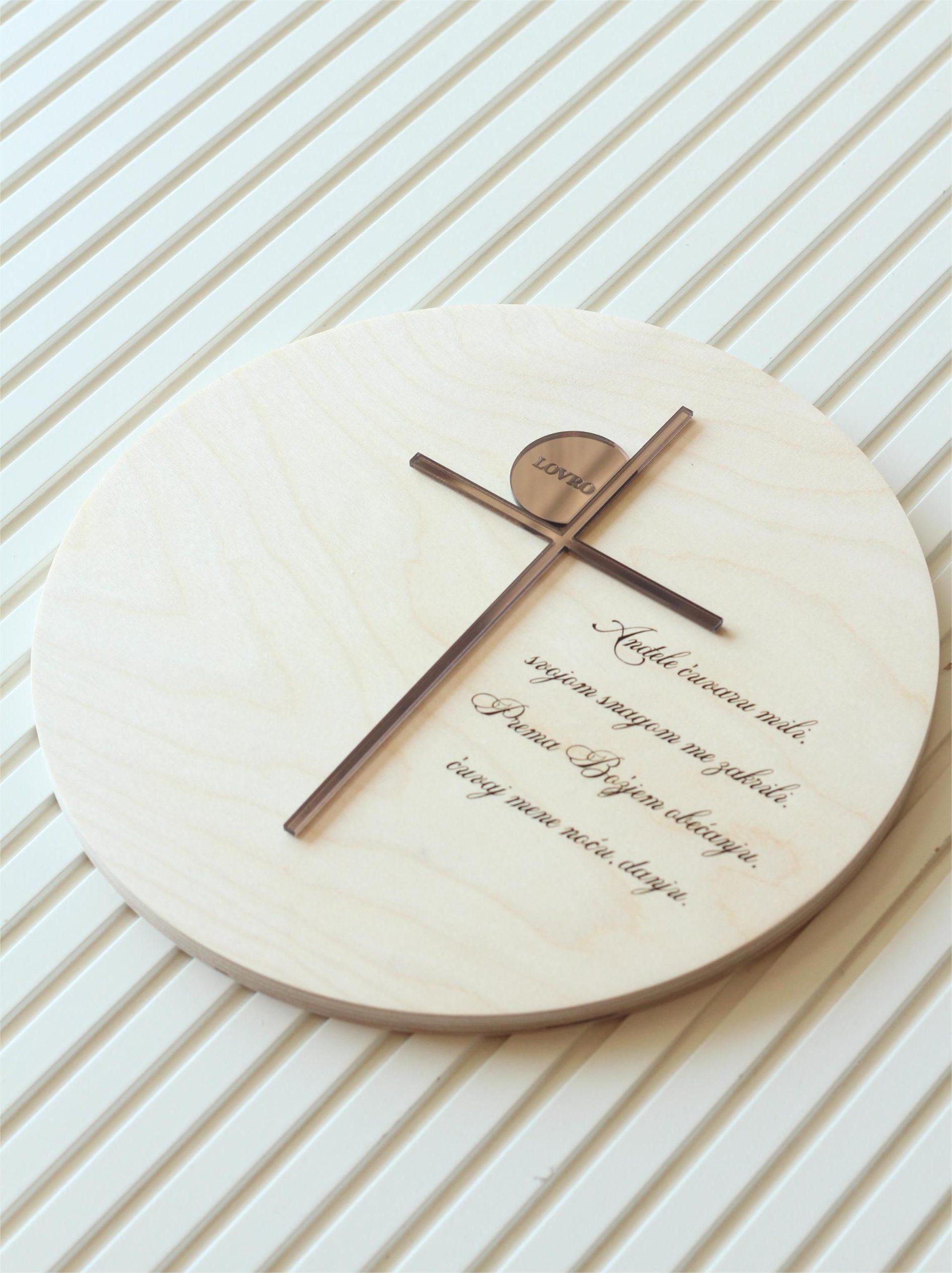 Poklon za krštenje, pričest, krizmu - Drveni krug - MOLITVA S KRIŽIĆEM