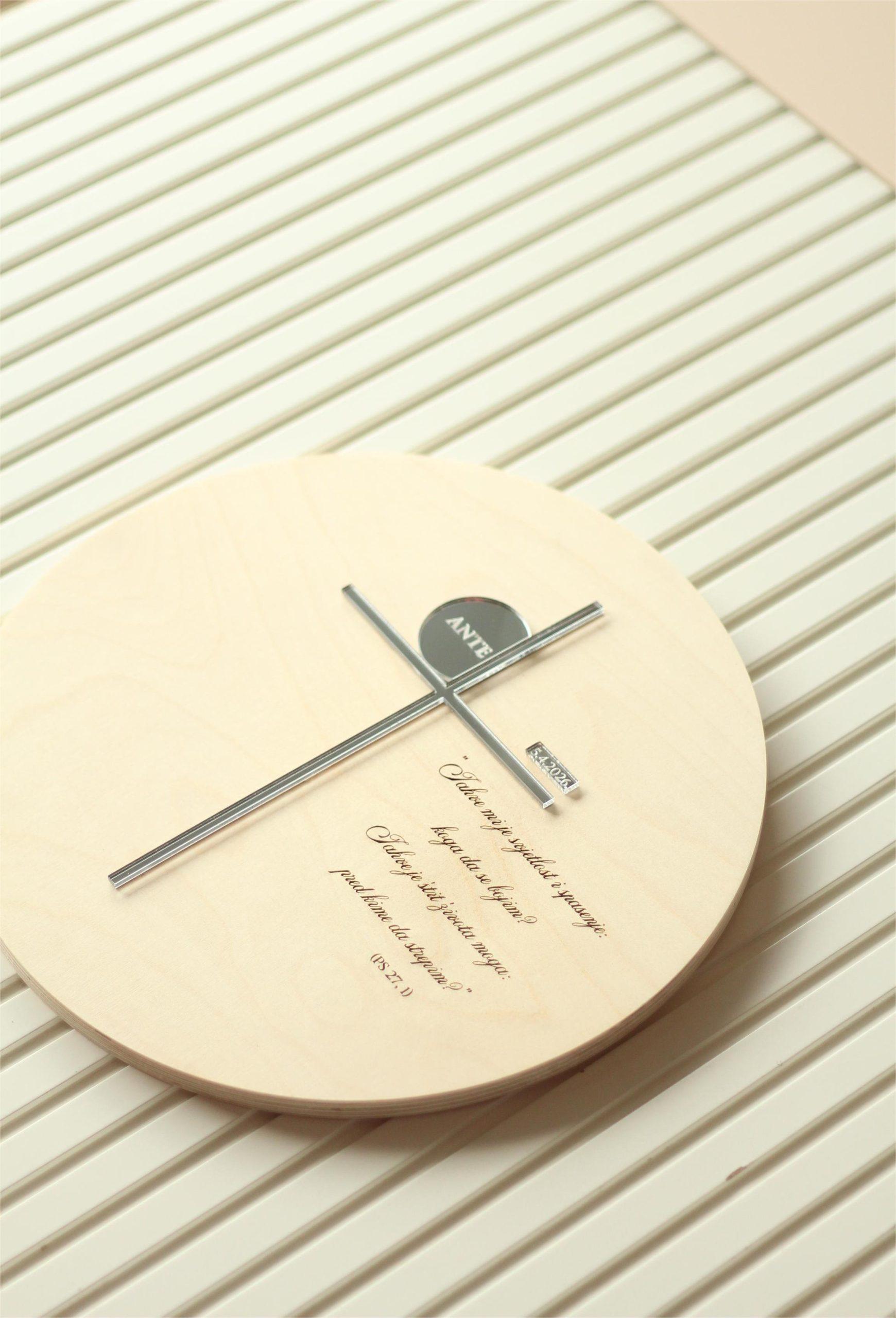 Poklon za krštenje, pričest, krizmu - Drveni krug - MOLITVA S KRIŽIĆEM